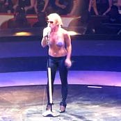 Britney Spears Circus Tour Bootleg Video 04200h02m10s 00h02m52s 121114mp4 00007