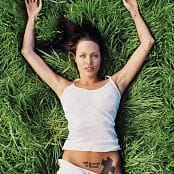Angelina Jolie 2074