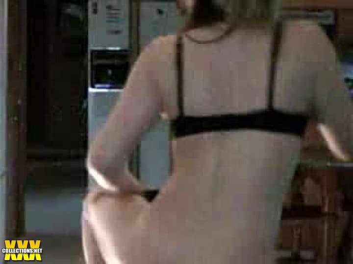 Horny Teen Slut Gets Naked In Kitchen Webcam Video Download