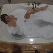 Nikki Sims Alone In The Tub 2015 HDwmv 00007