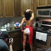 cake behind 030914 080215wmv 00002