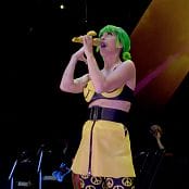 Katy Perry Walking On Air Live The Prismatic World Tour 2015 HDTV 0305159272440mkv 00006