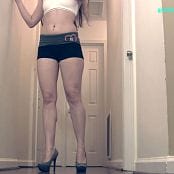 Sherri Chanel My Toned Legs 270615 mp4