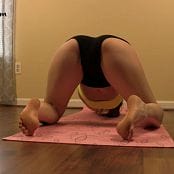 Sherri Chanel Butt Work Yoga 260715 mp4