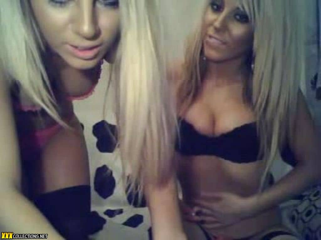 Real Amateur Twin Sisters Have Lesbian Sex On Camera Video Download pic