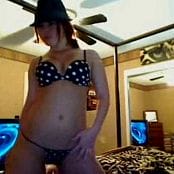 Karisweets Camshow May 2011 BedroomHQ new 090416 avi 