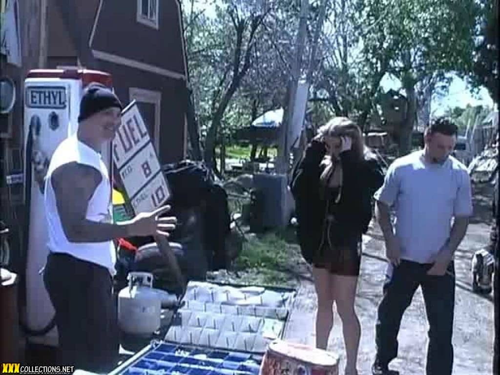 Aurora Snow Clusterfuck 2 BTS Video Download