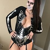 Bryci Bone Me Candids 003