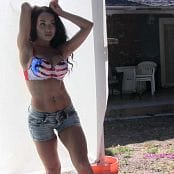 Alluring Vixens 2017 07 25 Jen Video American Lifeguard Cleavage 060817 mp4 