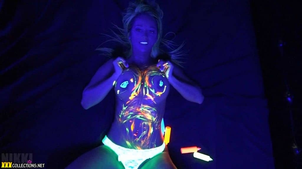 Live nude blacklight body