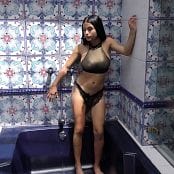 Pamela Martinez See Through Top in Bath TM4B HD Video 140917112 mp4 