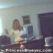 Princessblueyez 11 03 2005 Camshow Video 260518 wmv 