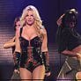 Britney_Spears_Live_Performances_Huge_Photo_Sets_Collection_054