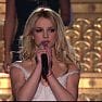 Britney_Spears_In_The_Zone_Live_Performance_HD_Videos_012