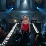 Britney_Spears_In_The_Zone_Live_Performance_HD_Videos_024