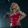 Britney_Spears_In_The_Zone_Live_Performance_HD_Videos_026