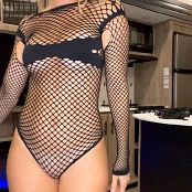 Vicky Stark OnlyFans Black outfits try on Video 041223 mp4
