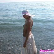 Sweet Juliet Semi Nude On The Beach 026