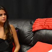 Selena Gomez 2013 Selena Gomez Exclusive Interview Y100 Video 250320 mp4