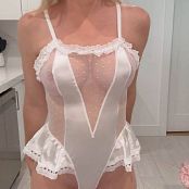 Vicky Stark OnlyFans Silk nightgowns try on Video 290424 mp4