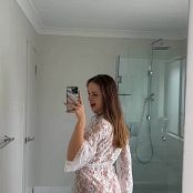 KatyaS OnlyFans Bathroom Video 002 030724 mov