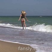 PilGrimGirl On The Beach Video 190824 mpg