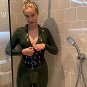 IWantSheena Stripping Down This Latex Catsuit Under the Shower Video 011024 mp4