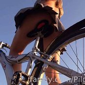 PilGrimGirl Walk On a Bicycle Video 161124 mp4