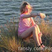 PilGrimGirl Evening Shooting Video 191124 mp4