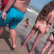 Some Hot Girls At The Beach Video 071124 mp4