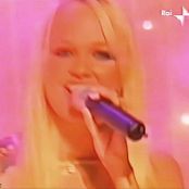 Spice Girls Let Love Lead The Way Live at TOTP 25 12 2000 Video 011224 mp4