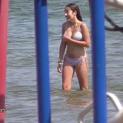 Beach Voyeur Girls Trio In Bikini Video 201124 mp4