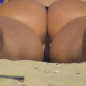 Irresistible Ass In Thong Beach Candid Video 110225 mp4