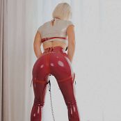 Young Goddess Kim Breaking the captive 4K Video 230225 mp4