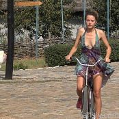 PilGrimGirl Village Bicycle Set 007 007