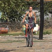 PilGrimGirl Village Bicycle Set 007 014
