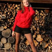 Hanna World Delia & Rici Picture Set & HD Video 001