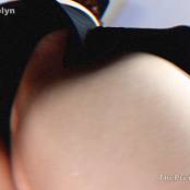 Goddess Evelyn Mini Skirt Training Video 220325.mp4 snapshot 03.24 [2025.05.04 22.55.09]