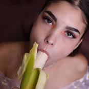 MarvelStars Vanessa Banana 032