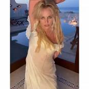 Britney Spears Social Media Updates Pack 044 009 Video.mp4 snapshot 00.44 [2025.05.21 02.23.44]