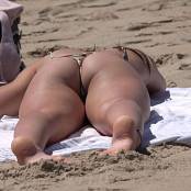 Candid Butts At The Beach HD Video