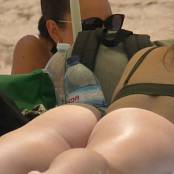 Beach Candid LD Teen Frenzy 1 of 2 Video 170625.mp4 snapshot 01.09 [2025.06.19 13.36.03]
