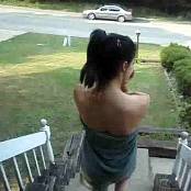 Cute Girl Flashes Tits Video 190625.flv snapshot 00.06 [2025.06.19 15.28.36]