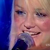 Emma Bunton What Took You So Long Live at TOTP 2001 Video 190625.mp4 snapshot 02.02 [2025.06.21 15.43.54]