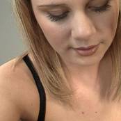 SandlModels Alisha 1 Scene 5 Video 200625.wmv snapshot 03.10 [2025.06.22 11.39.24]