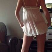 Girlfriend Starts Stripping Video 260625.mp4 snapshot 00.17 [2025.06.27 17.25.48]