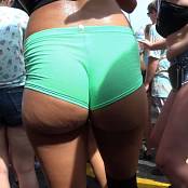 Energetic Booty Raver Candid HD Video