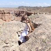 Hanna World Delia Picture Set & HD Video 020