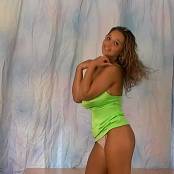 Christina Model 062 Green Dress AI Enhanced TCRips Video 200625.mkv snapshot 04.26 [2025.07.03 07.52.59]