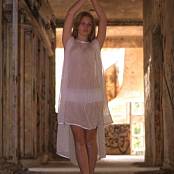 8H01 Cassie Set 003 002